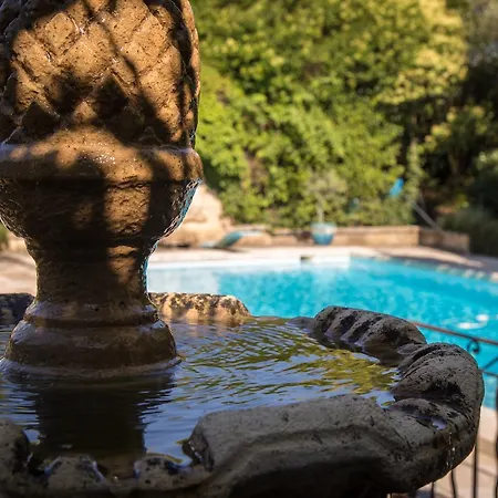 Mas De Shogol Bed and breakfast Cavaillon